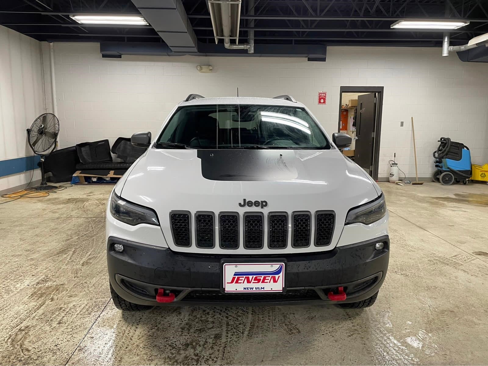 Used 2019 Jeep Cherokee Trailhawk with VIN 1C4PJMBX0KD361527 for sale in New Ulm, Minnesota
