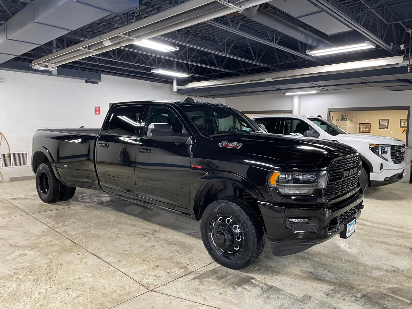 Certified 2022 RAM Ram 3500 Pickup Limited with VIN 3C63RRRL2NG227365 for sale in New Ulm, Minnesota